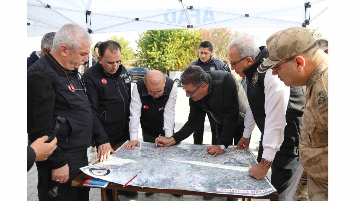 Kaybolan otizmli çocuk 35 kilometrelik alanda aranıyor