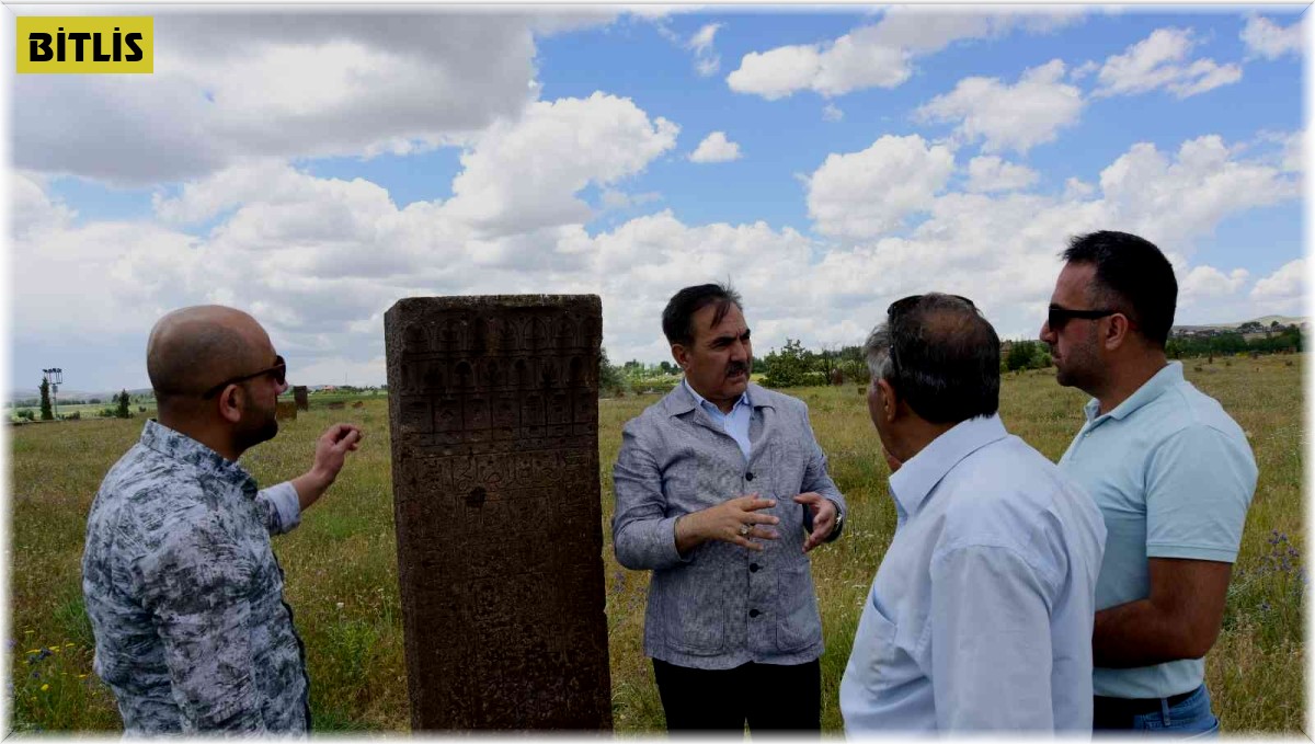 Kayıp olan 'Ahlat Tarihi' adlı kitabı bulup getirene 60 bin lira ödül