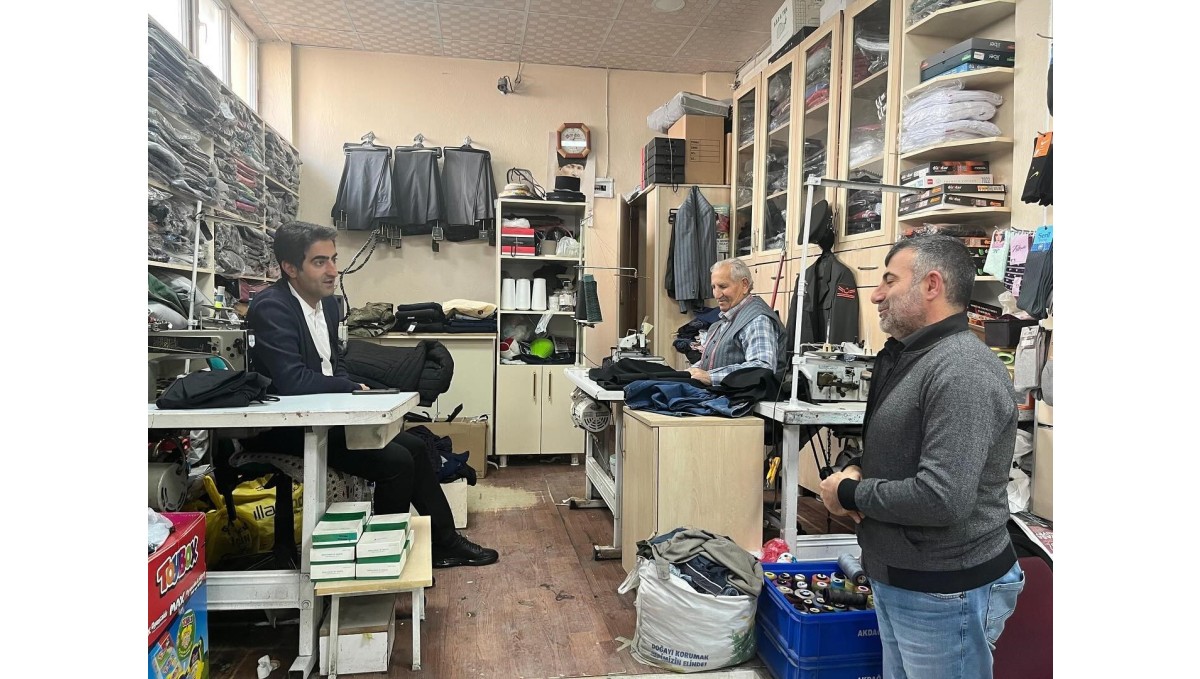 Kaymakam Aslantatar, esnafla buluştu