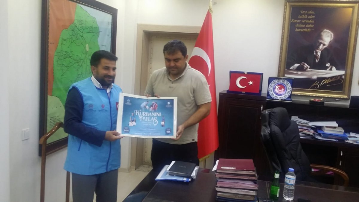 Kaymakam Balcı'dan Türkiye Diyanet Vakfına kurban bağışı