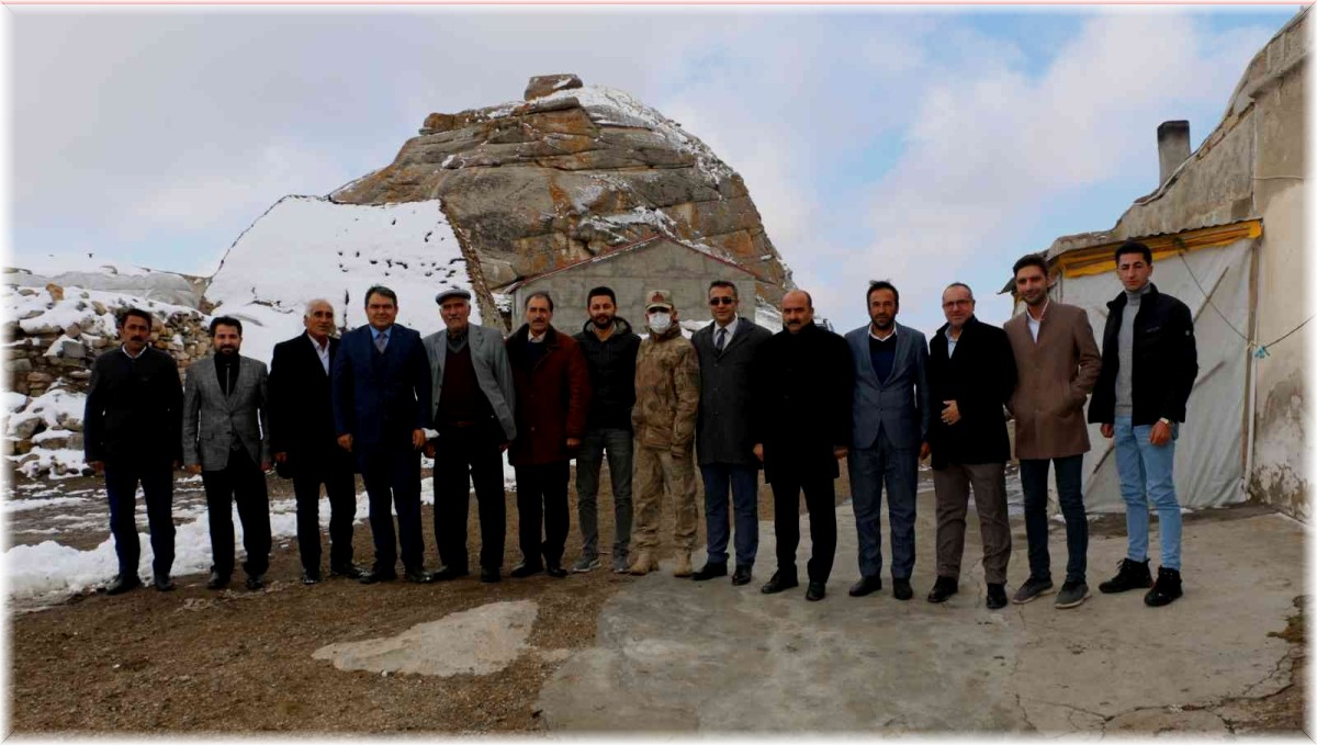 Kaymakam Balcı Dokuztaş köyünde vatandaşların taleplerini dinledi