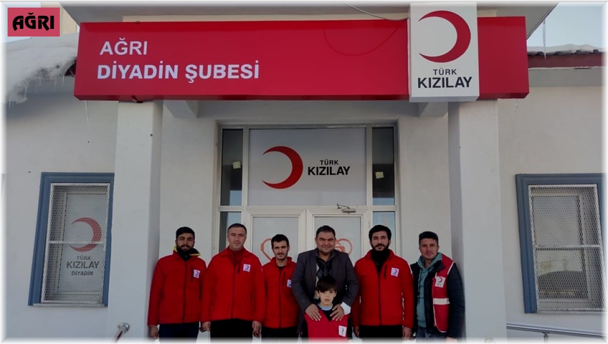 Kaymakam Balcı Kızılay Diyadin Şubesini ziyaret etti.