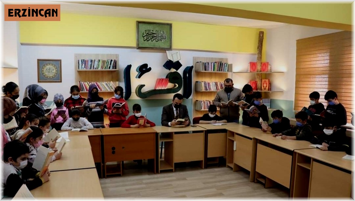 Kaymakam Çelik öğrencilerle bir araya geldi