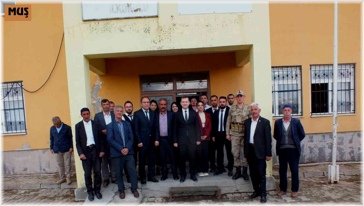 Kaymakam Demirer'den köy okullarına ziyaret