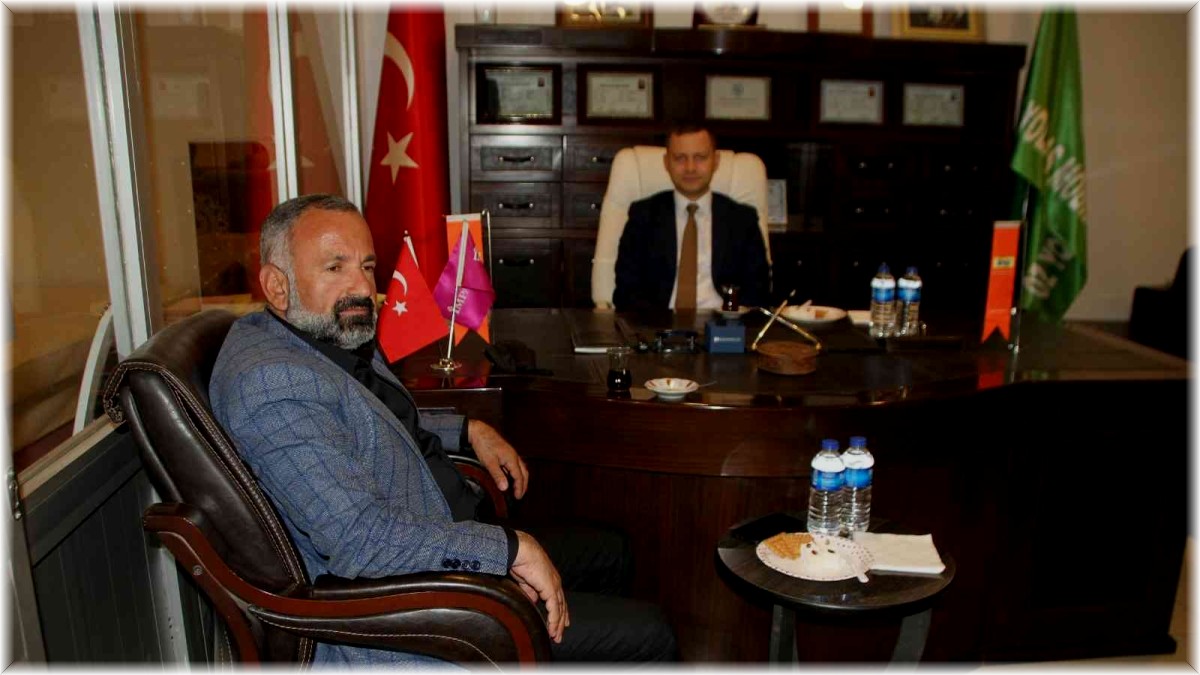 Kaymakam Demirer'den Sanayi Odası Başkanı Yoldaş'a ziyaret