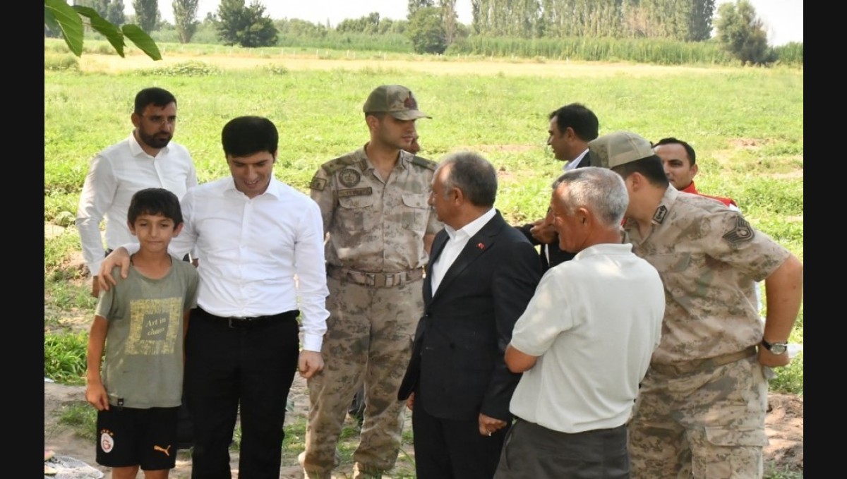 Kaymakam Gülnar vatandaşlarla biraraya geldi