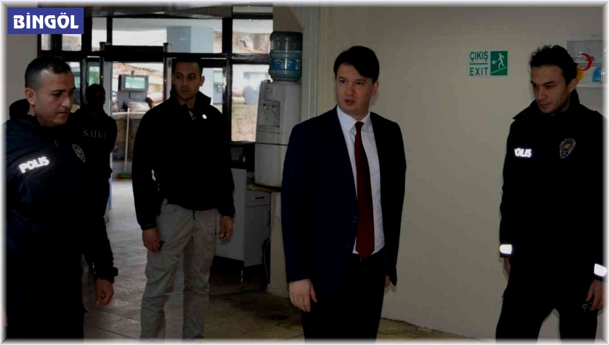 Kaymakam Gürses, emniyet personeli ile bir araya geldi