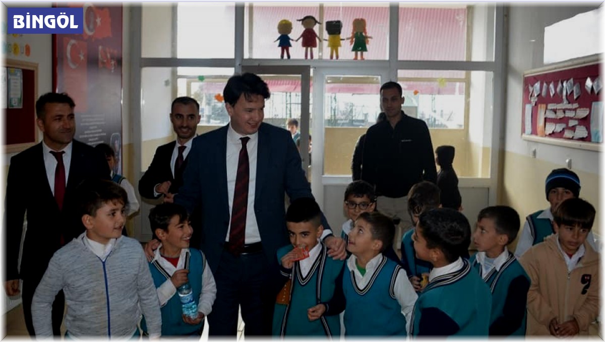 Kaymakam Gürses, öğrencilerle bir araya geldi