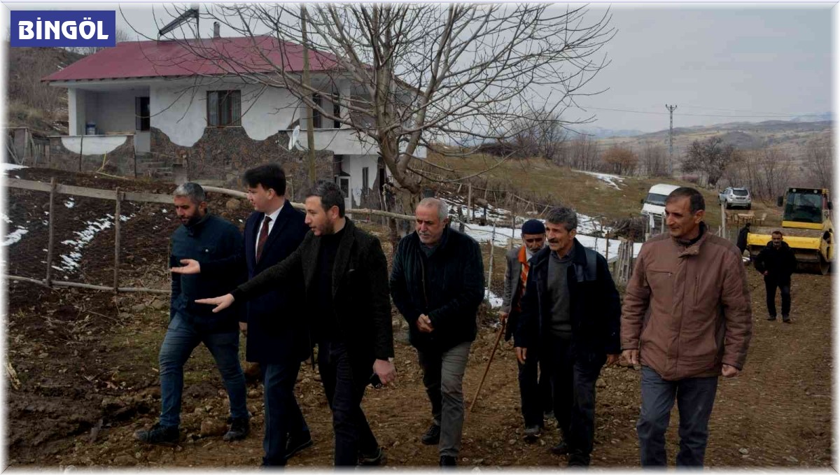 Kaymakam Gürses, yol bakım çalışmalarını inceledi