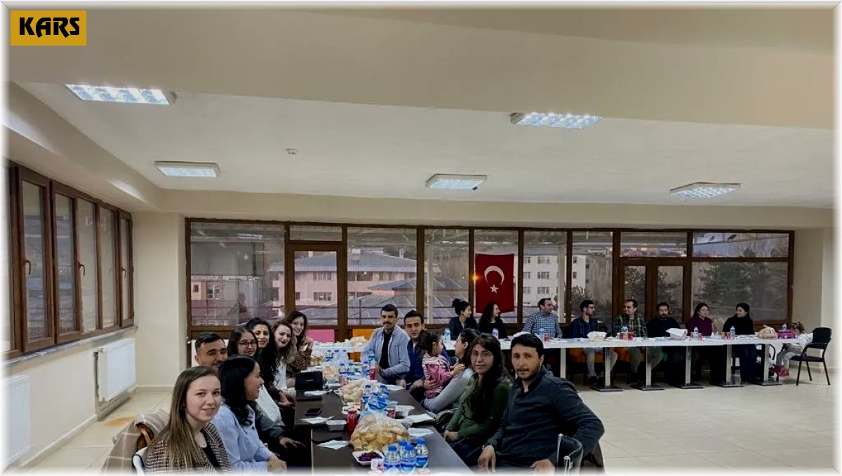 Kaymakam Karakaş, sağlık çalışanlarıyla iftarda buluştu