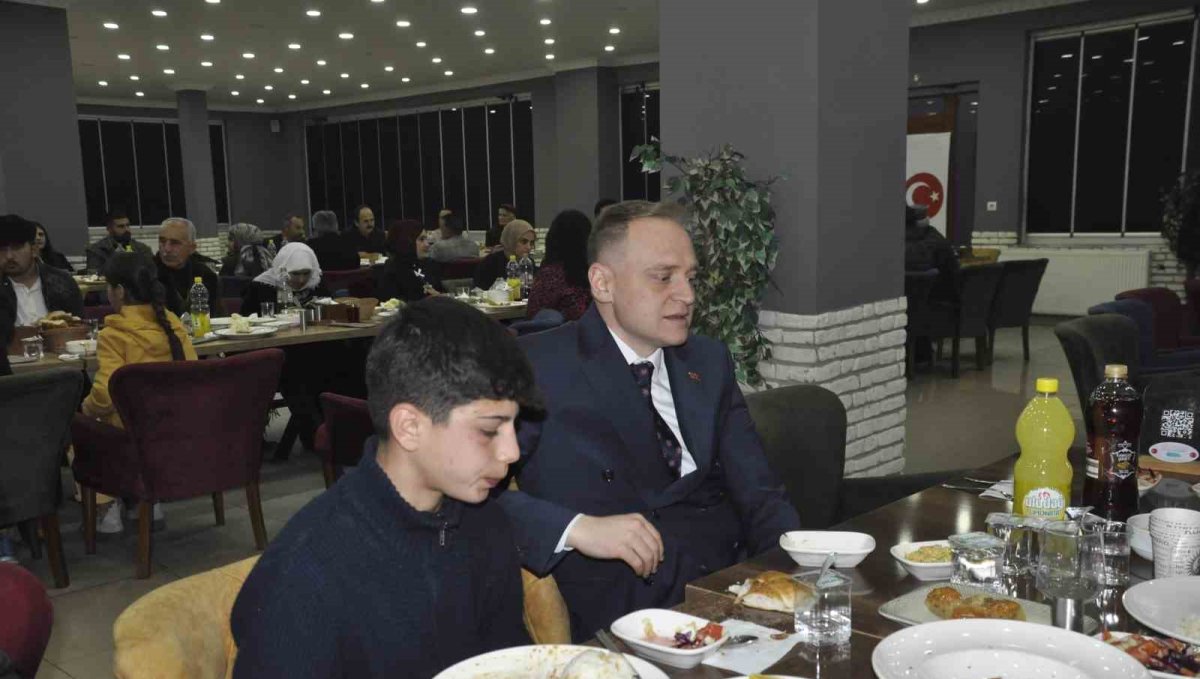 Kaymakam Koşansu şehit aileleri ve gazilerle iftarda buluştu