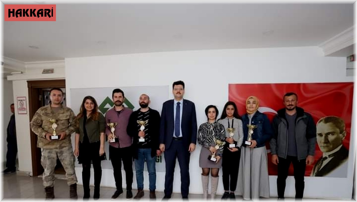 Kaymakam Kurt başarılı sporcuları kabul etti