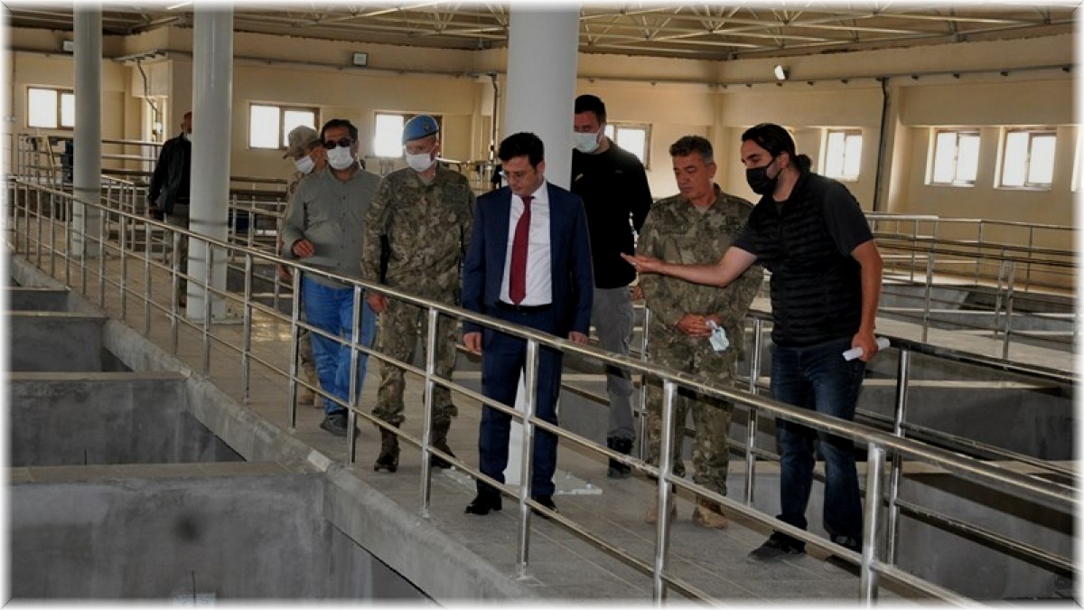 Kaymakam Özdemir içme suyu arıtma tesisinde incelemelerde bulundu