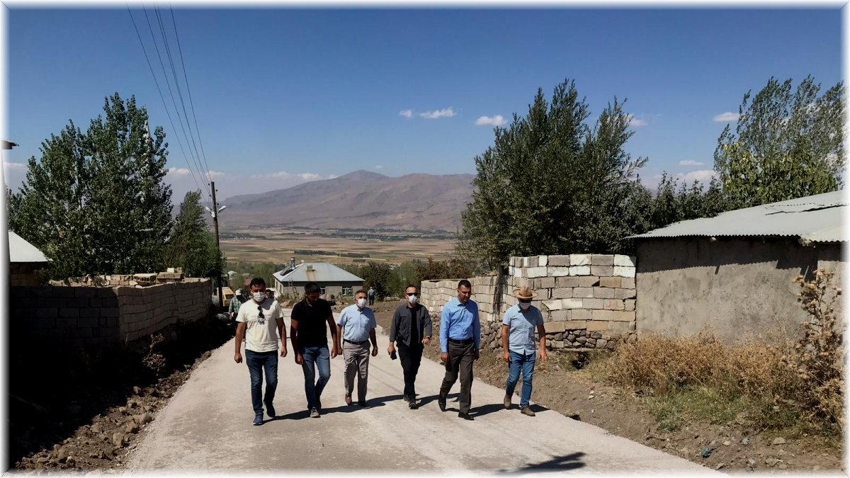 Kaymakam Savar, ilçedeki yol çalışmalarını denetledi