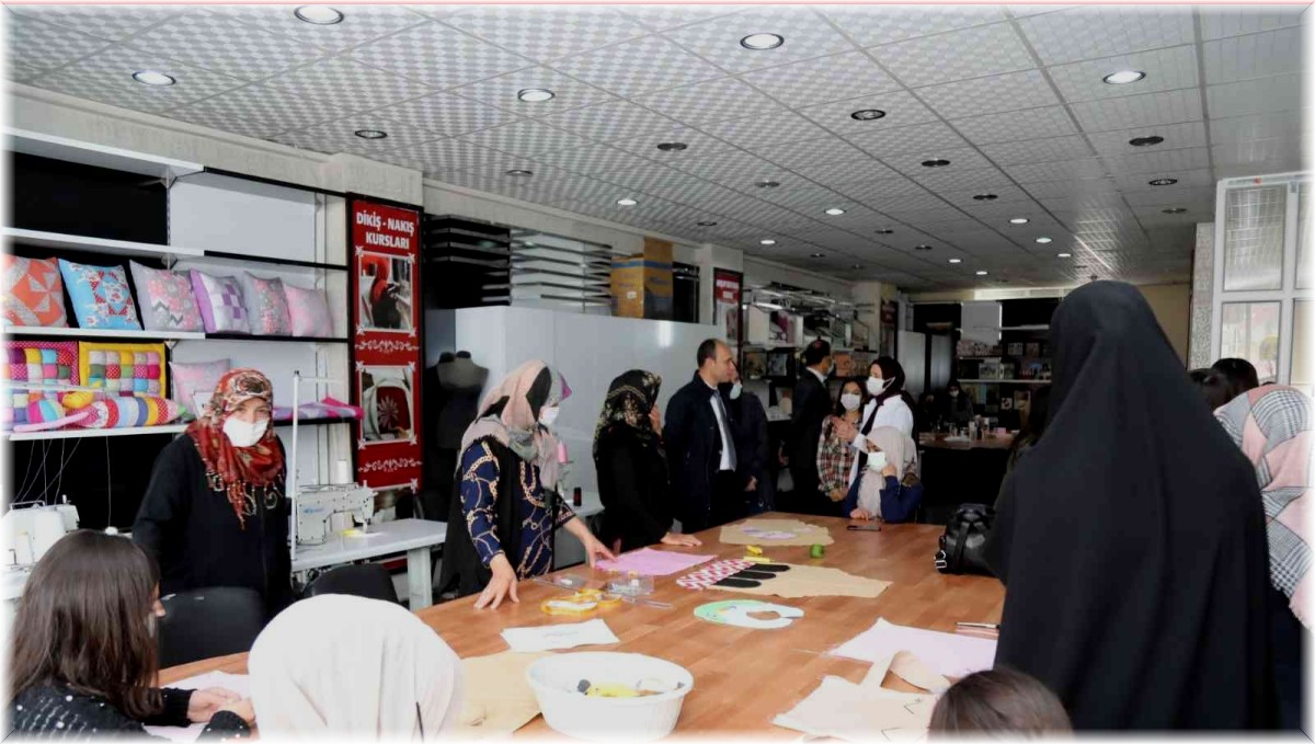 Kaymakam Solak'tan Aile Destek Merkezine ziyaret