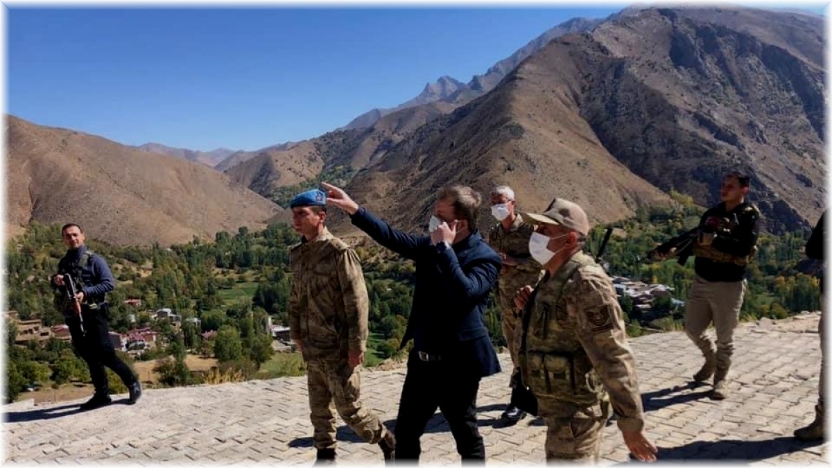 Kaymakam Yelek'ten güvenlik güçlerine ziyaret