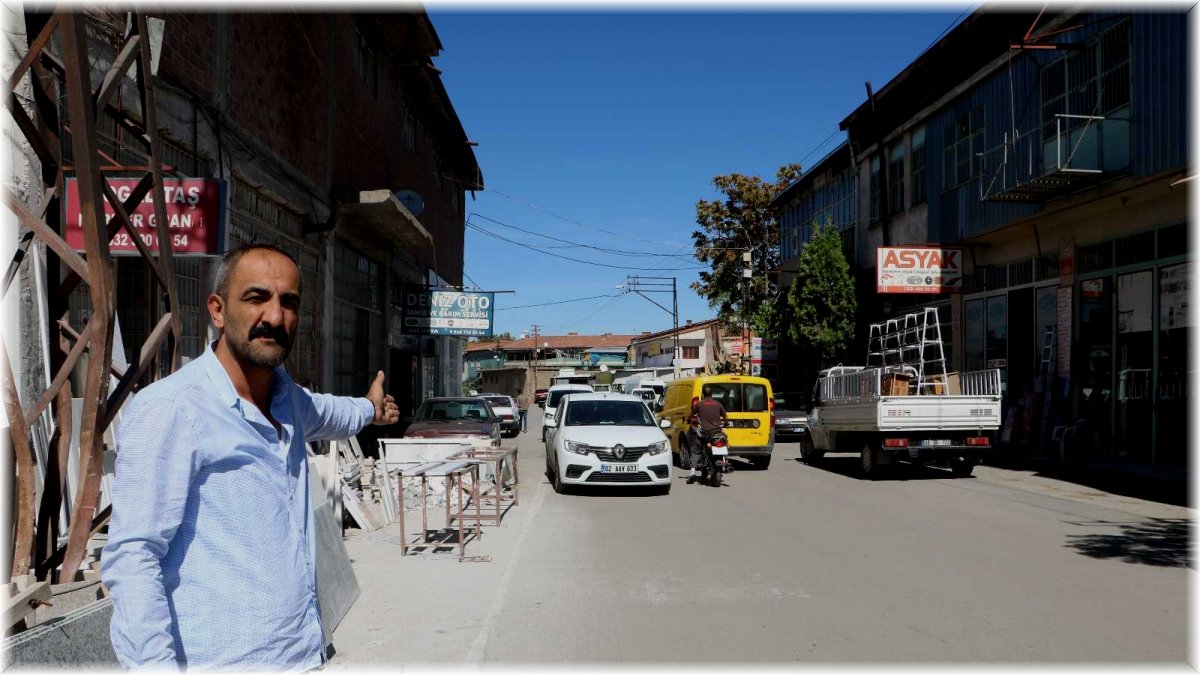 'Kaza' caddesi vatandaşları tedirgin ediyor