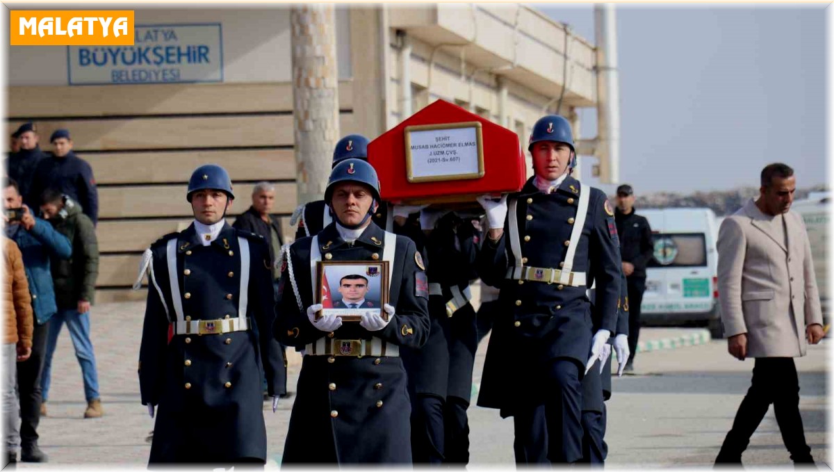 Kazada şehit olan uzman çavuş son yolculuğuna uğurlandı