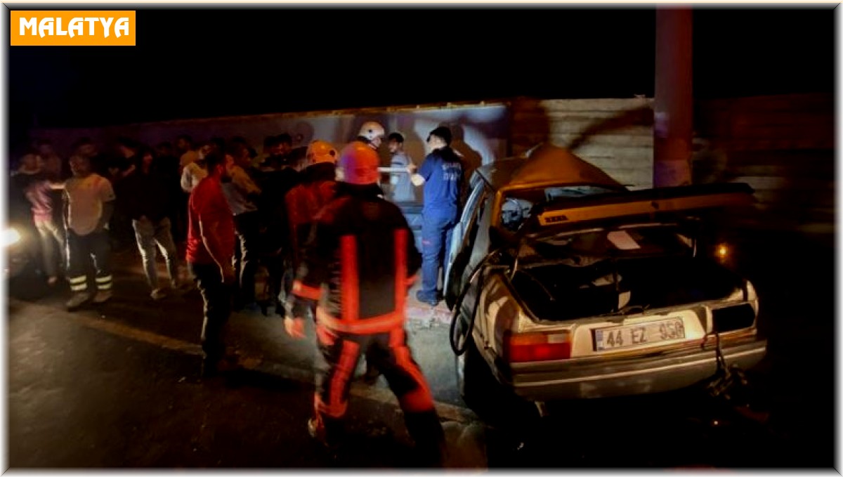 Kazada yaralanan 23 yaşındaki genç kız kurtarılamadı