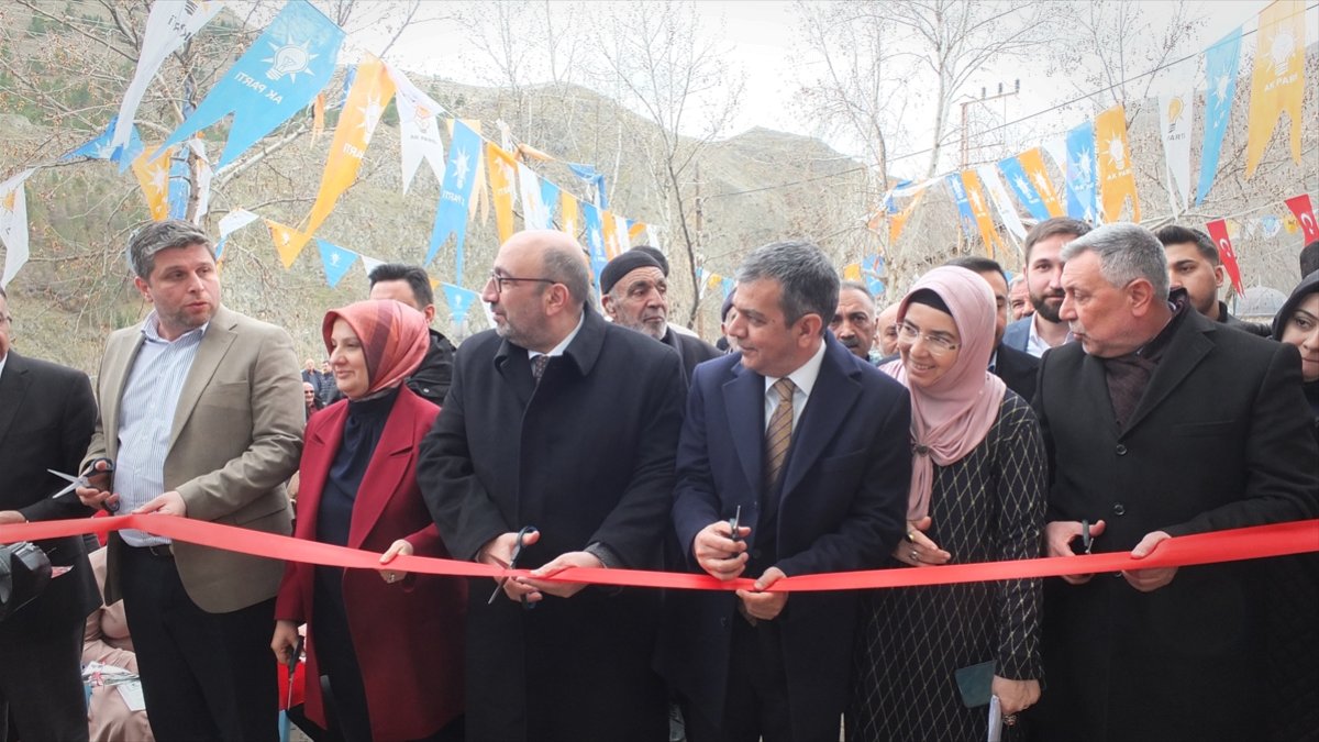 Keban'da AK Parti Seçim Koordinasyon Merkezi açıldı
