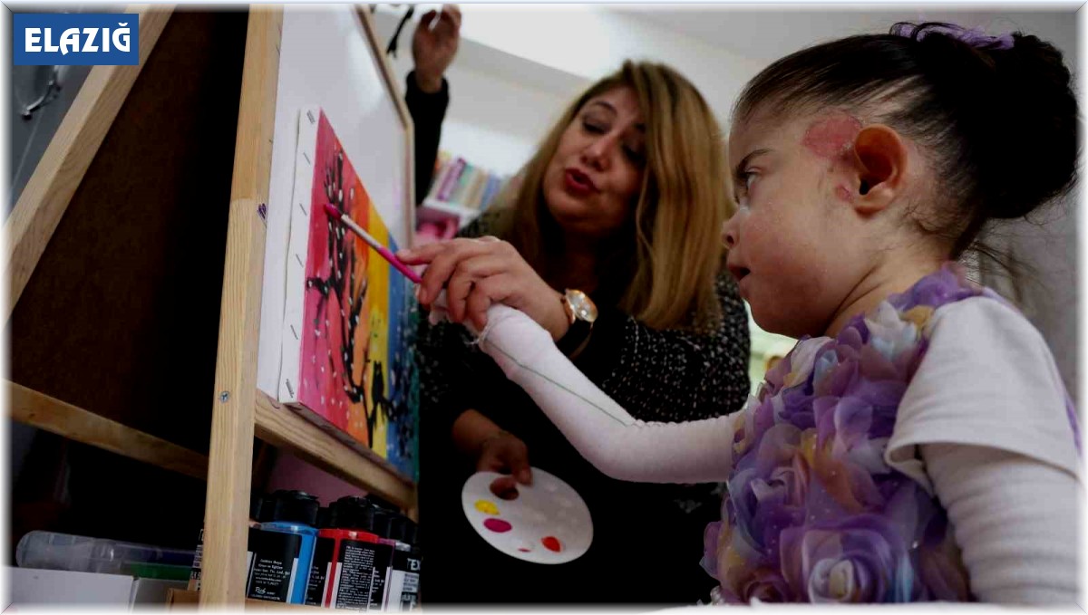 Kelebek hastası çocuğu kendi çocuğundan ayırt etmedi, yaptıklarıyla gönülleri fethetti