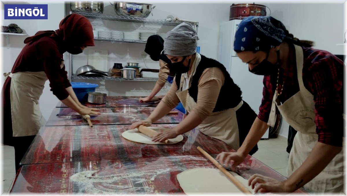 Kendi işinin patronu olmak isteyen kadınlar kurslarda ter döküyor