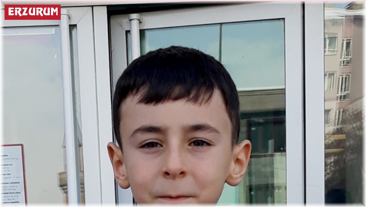 Kendi küçük yüreği büyük