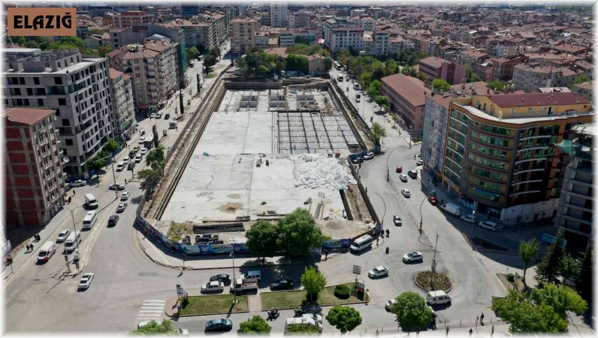 Kent Meydanı ve Yer Altı Otoparkı Projesinde sona doğru