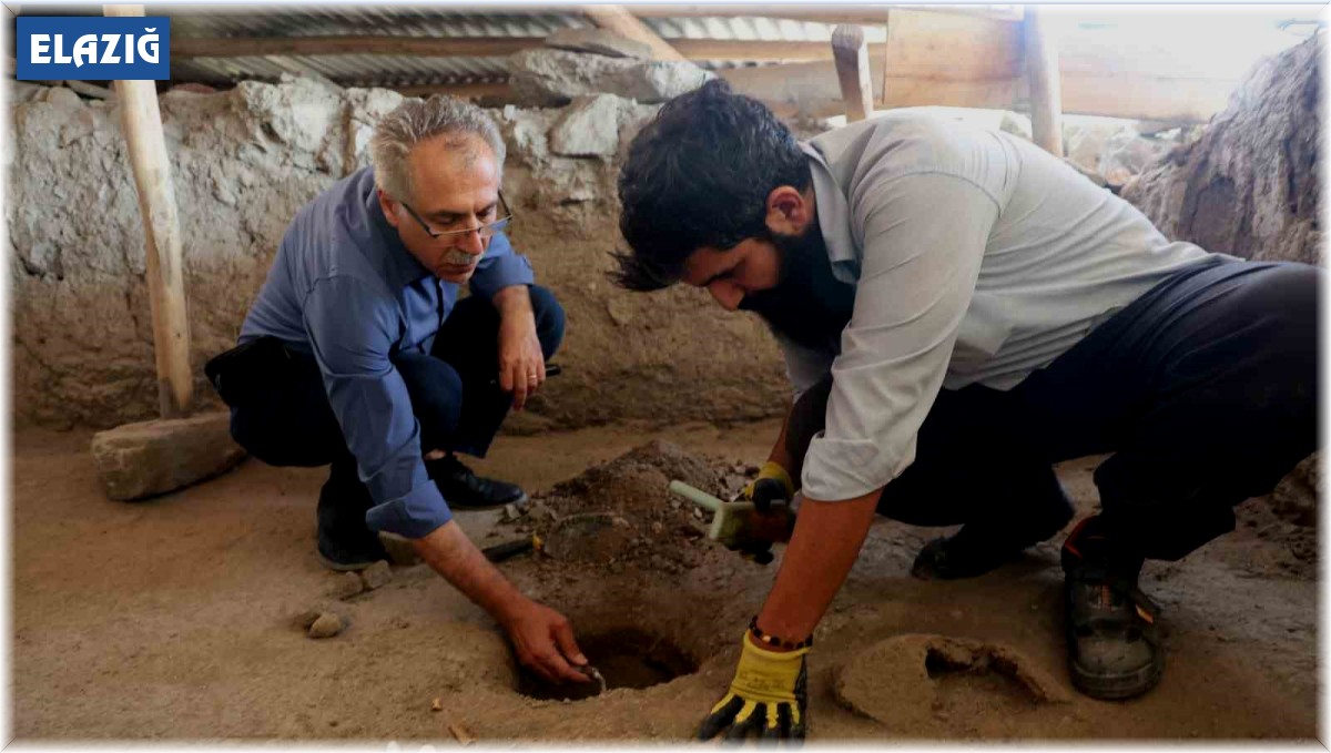 Keşfedilen bin yıllık sanayi sitesinin 150 yıl öncesine kadar kullanıldığı ortaya çıktı