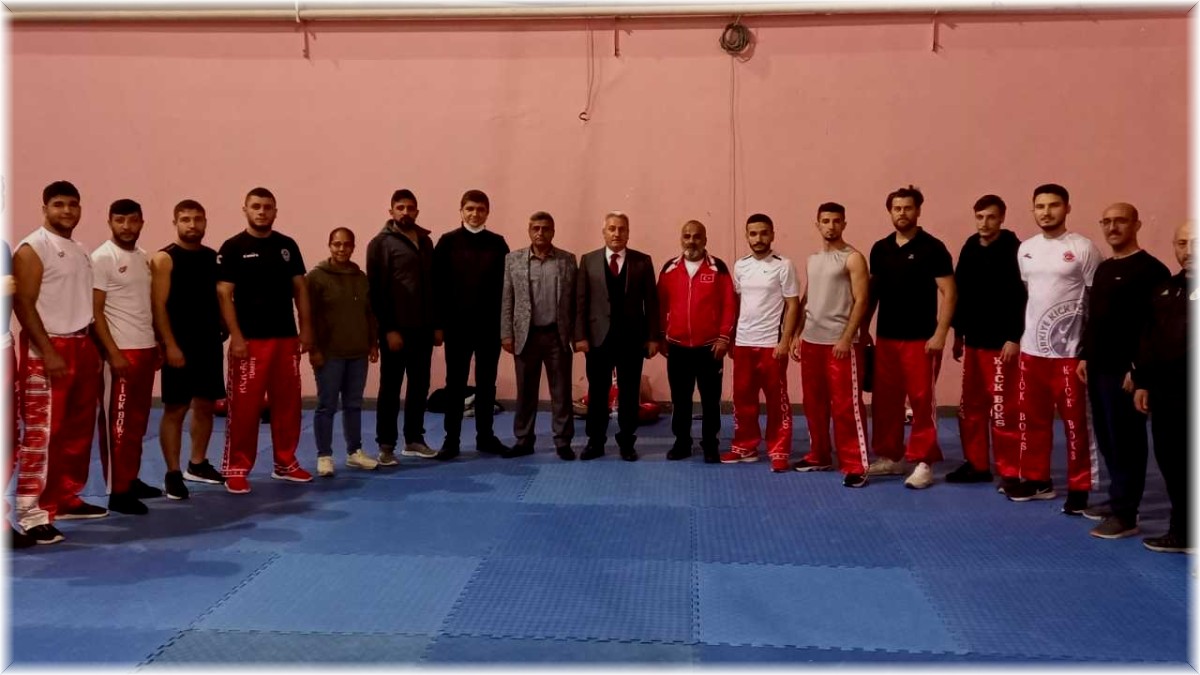 Kick Boks 1. Kademe antrenör kursu başladı