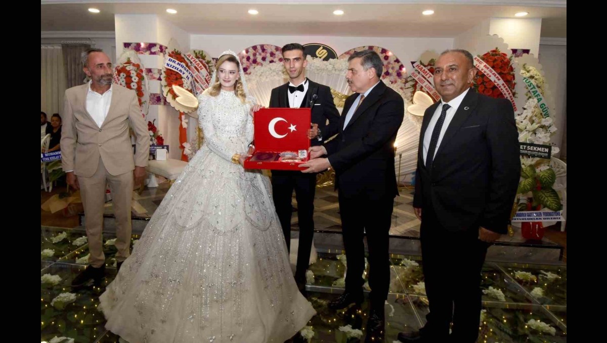 Kılıçoğulları ailesinin mutlu günü