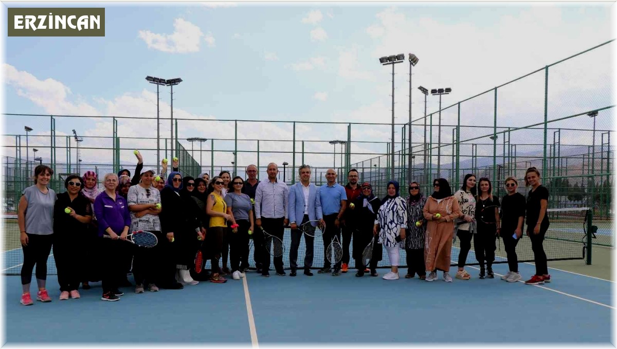 Kilo vermek için tenis oynadılar