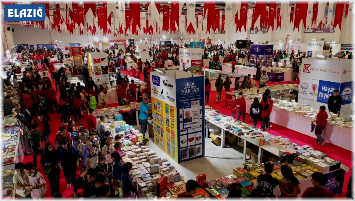 Kitap Fuarı 150 bin ziyaretçiyi ağırladı
