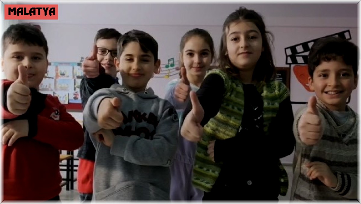 "Kitaplığımızı Biz Yaptık İçini Beraber Dolduralım" kampanyasına destek istendi