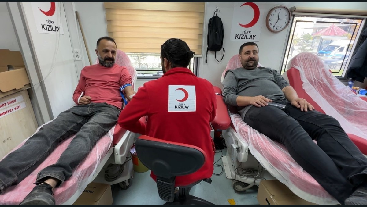 Kızılay'dan Yüksekova'da kan bağışı çağrısı