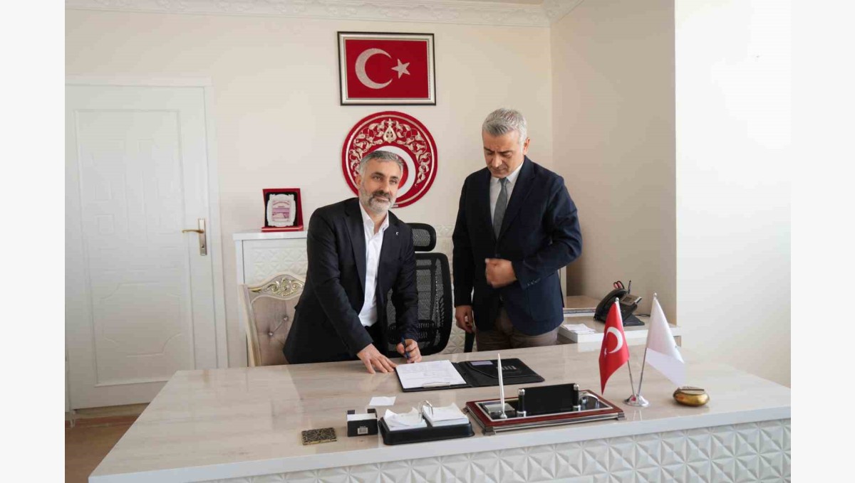 Kızılay Muş İl Başkanlığında devir teslim töreni