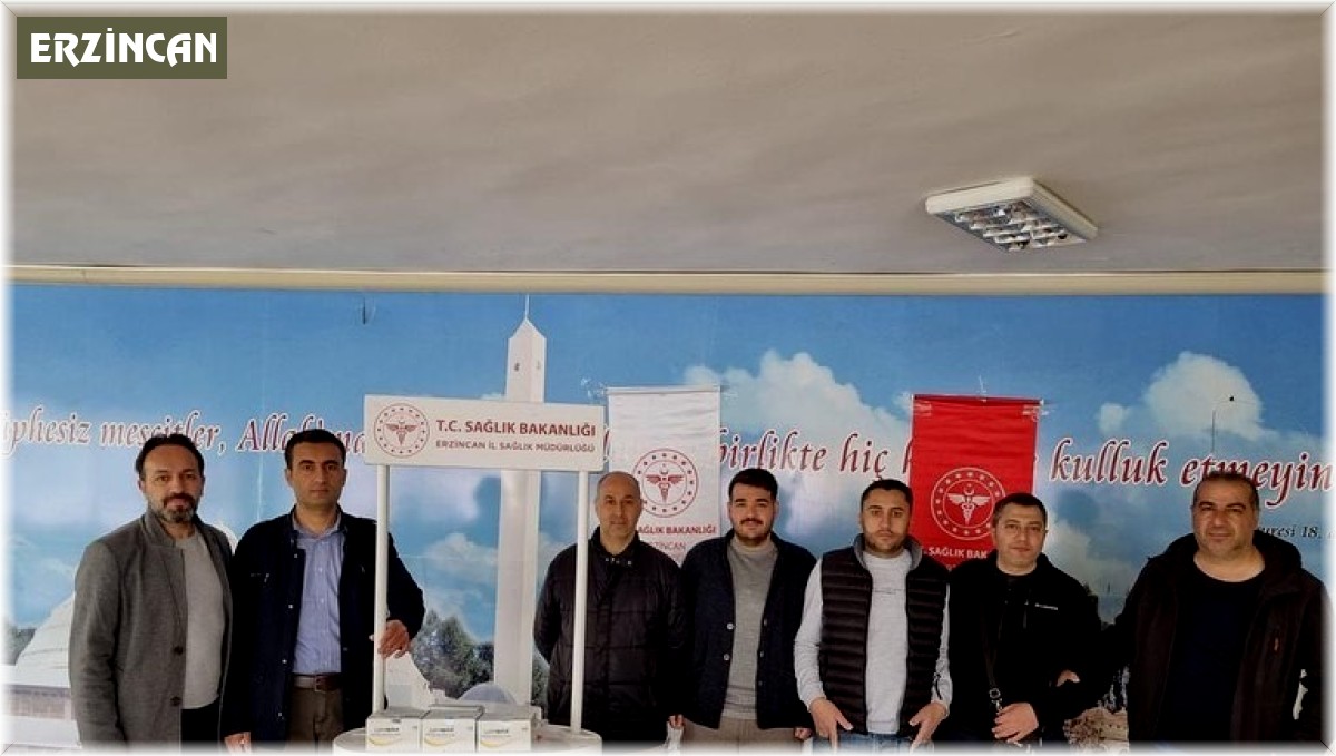 Kolon kanseri bilgilendirme standı açıldı