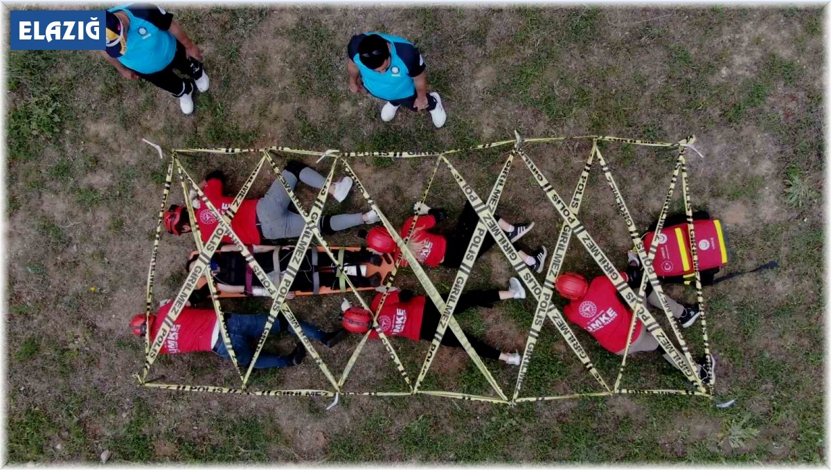 Komandoları aratmayan UMKE eğitimi