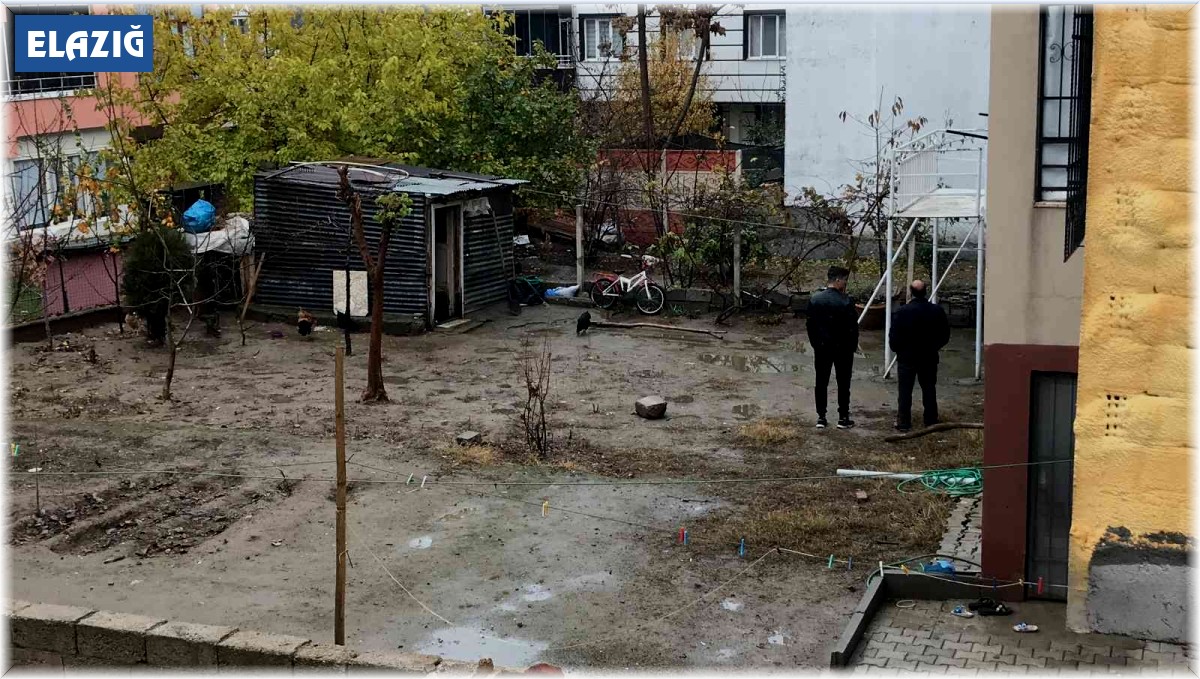 Kömürlüğe giren anne kahroldu, oğlunun cansız bedeni ile karşılaştı