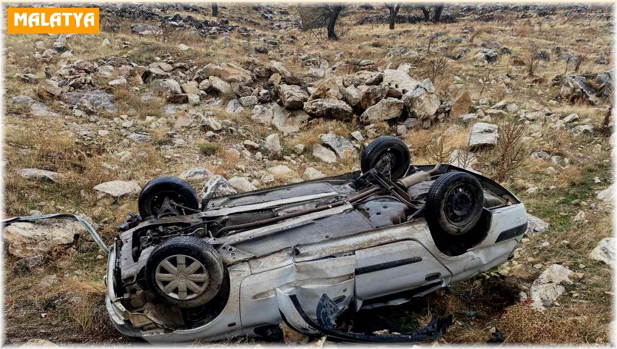 Kontrolden çıkan otomobil takla attı: 2 yaralı