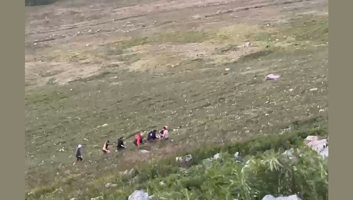 Kontrolden çıkan otomobil uçuruma yuvarlandı: 2 yaralı