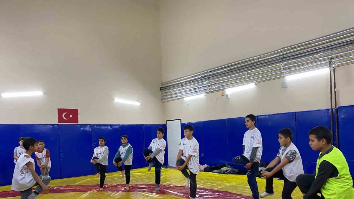 Korkut'ta güreş kurslarına yoğun ilgi