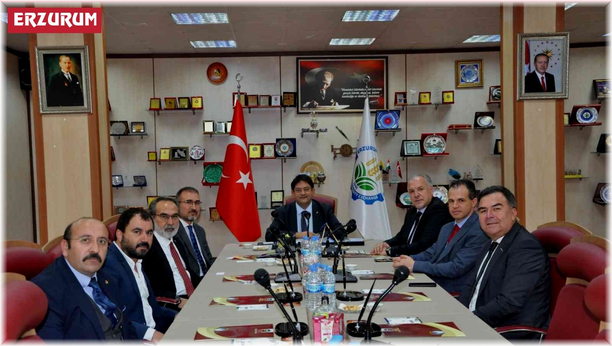 Kosova Kalkınma Bakanı Fikrim Damka Erzurum Ticaret Borsasını ziyaret etti