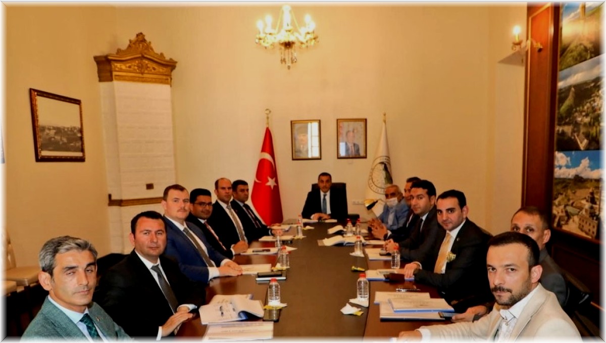 KÖYDES yatırımları masaya yatırıldı