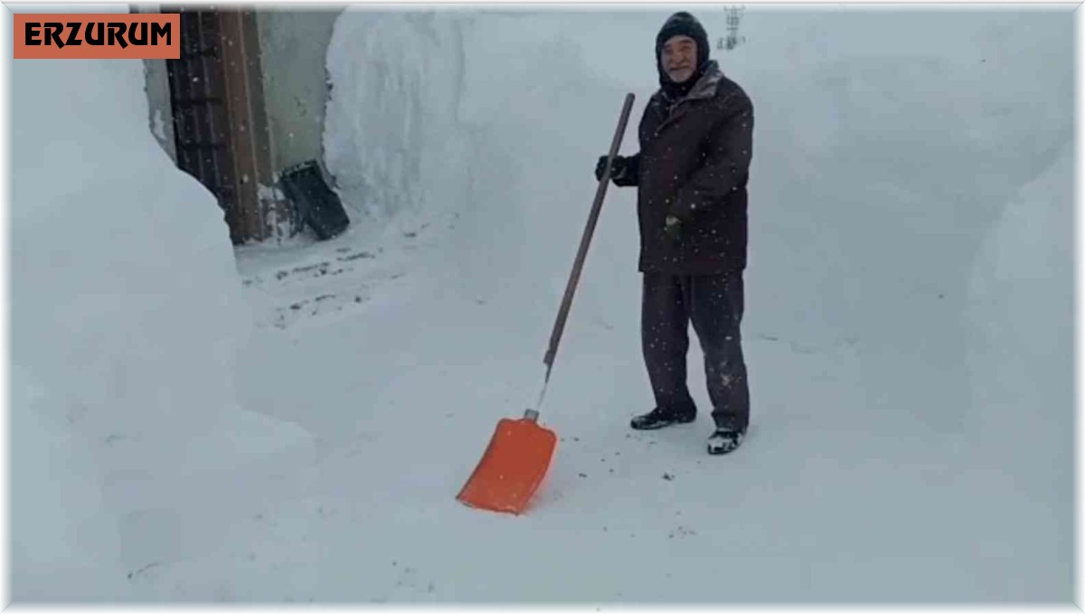 Köylerde evlerinden dışarıya çıkabilmek için yoğun çaba harcadılar