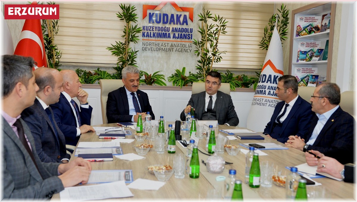 KUDAKA yönetimi, 2022 yılının son toplantısını Erzurum'da yaptı