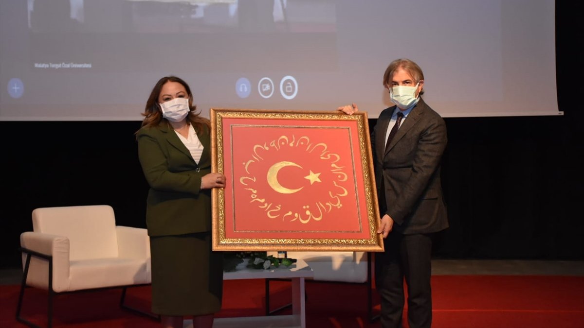 Kültür ve Turizm Bakan Yardımcısı Demircan e-konferansta kültür ve sanatı anlattı: