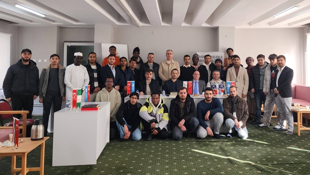 Kur'an aşıkları gönülleri mest etti