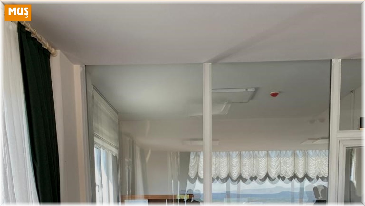 Kur'an kursu öğrencilerinden depremzede anlamlı destek