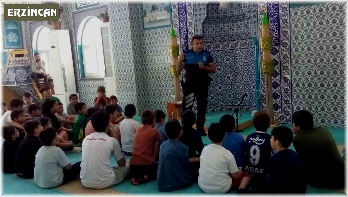 Kur'an kursunda eğitim gören çocuklara polis ekiplerinden dolandırıcılık uyarısı
